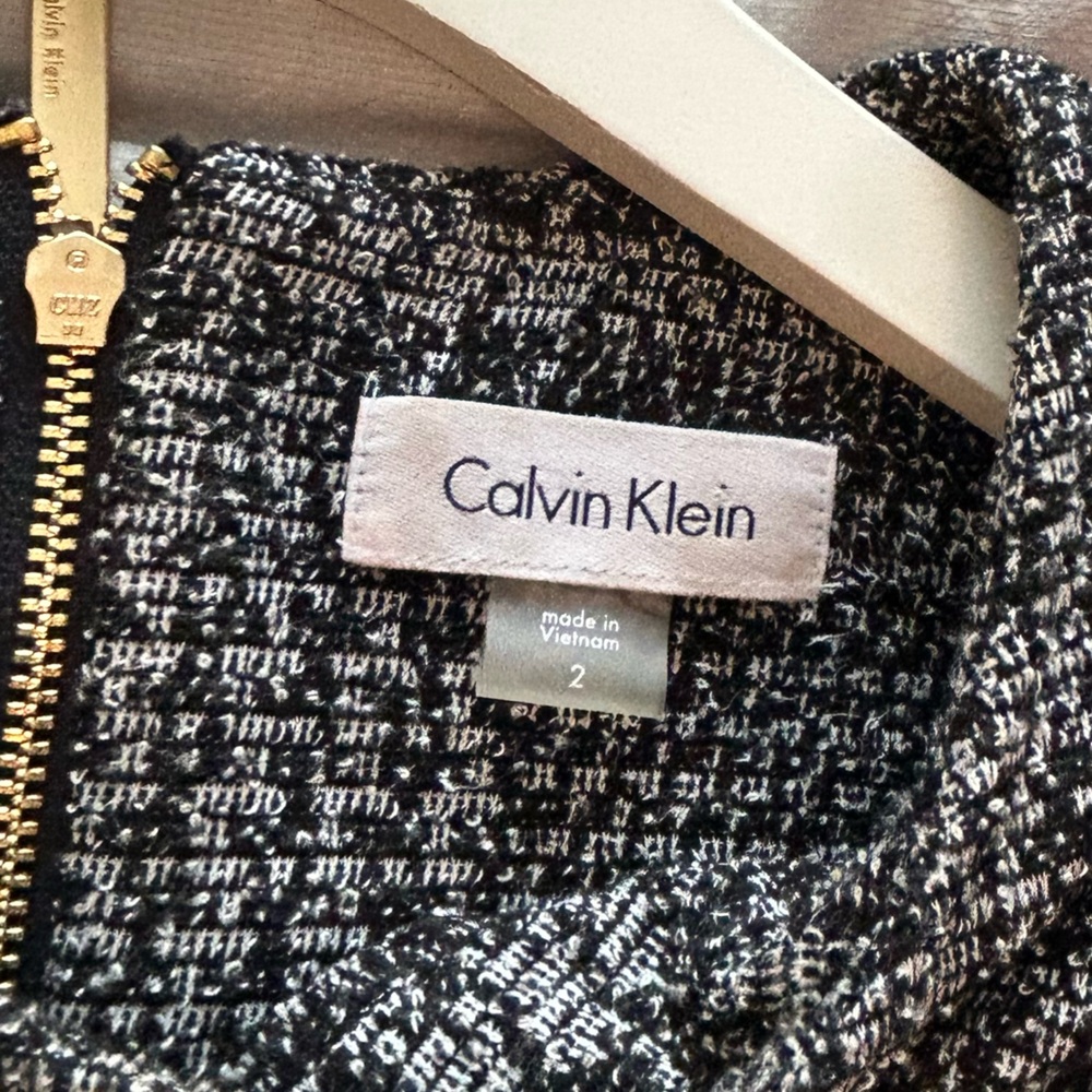 Calvin Klein Black and White Sheath Dress with Bell Sleeves - Picture 6 of 8